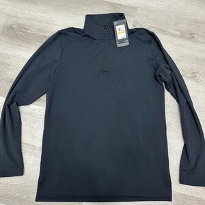 Under Armour pullover